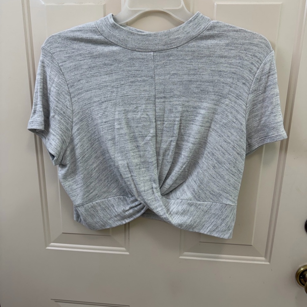 Xhilaration Light Gray Twist-Front Crop Top